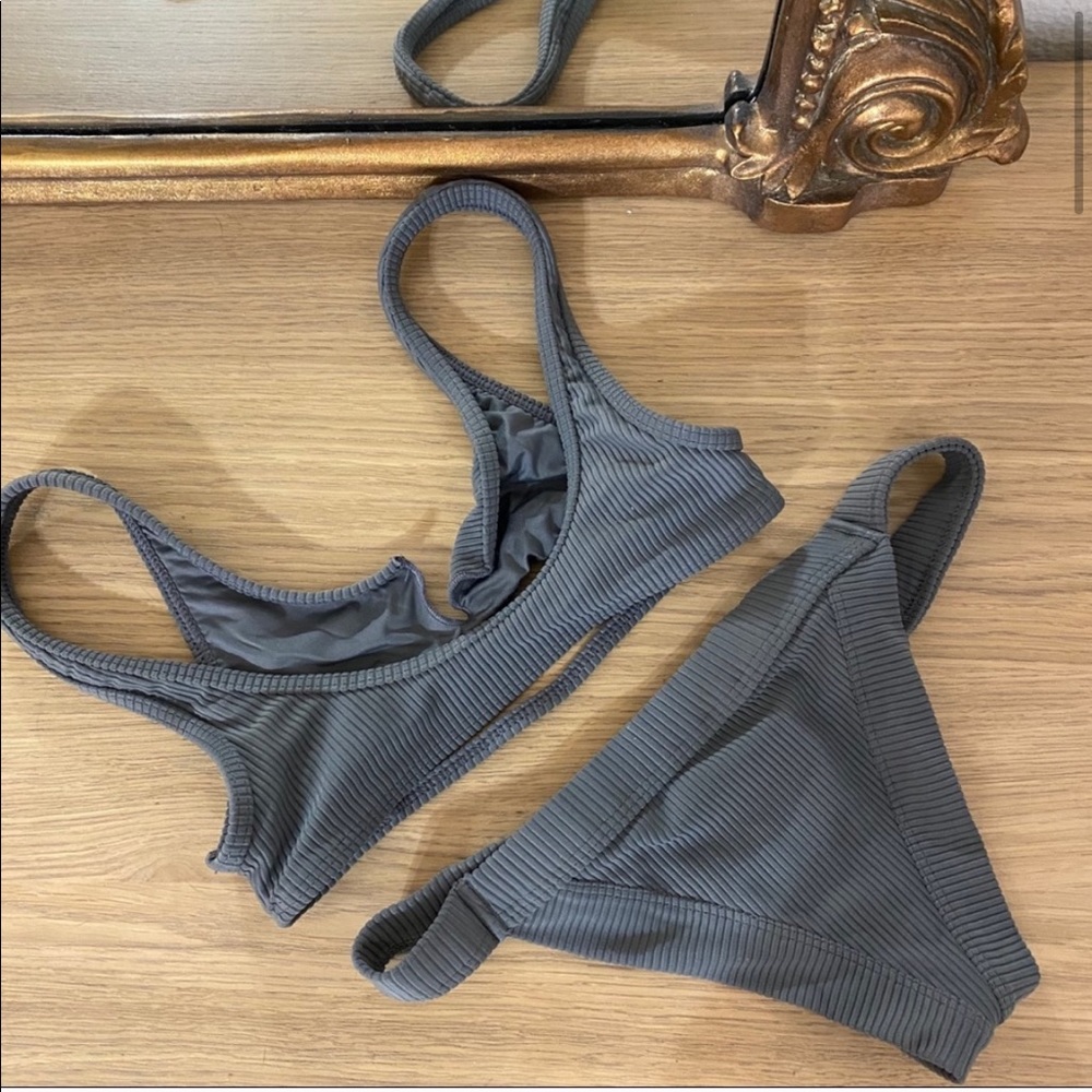 Frankies Bikini